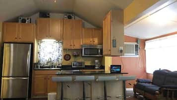 Fridge, microwave, coffee/tea maker, toaster