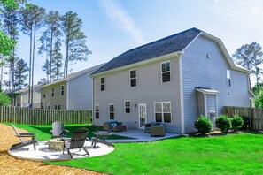 Exterior - Pinehurst Golf Retreat, Pool Table, Fire Pit! (Pinehurst)