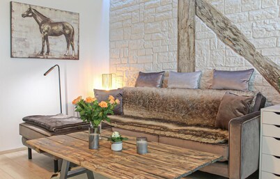 1 bedroom stunning apartment in Detmold