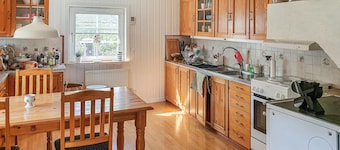 Nice home in Ljusne with WiFi