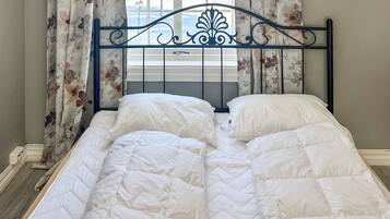 3 bedrooms, travel cot, free WiFi