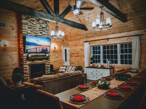 المنشأة من الداخل