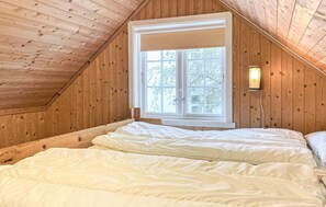 2 bedrooms, free WiFi