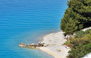 Beach - Gorgeous home in Srinjine (Srinjine)