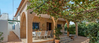 Amazing home in Casariche with WiFi