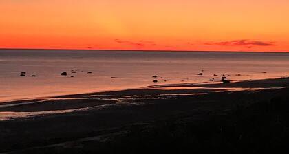 4-Bedroom beach front home on Priscilla Beach