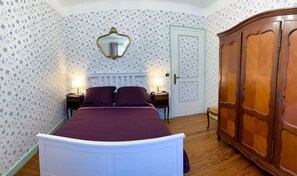 2 soverom, strykejern/-brett og wi-fi (inkludert)