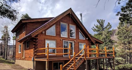 Spacious cabin in gated community.