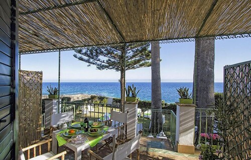 Amazing home in Siracusa with WiFi