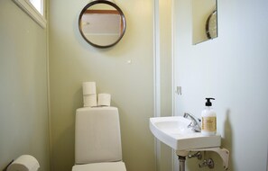 Shower - 6 bedroom lovely home in Seim (Seim)