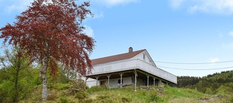 6 bedroom lovely home in Seim