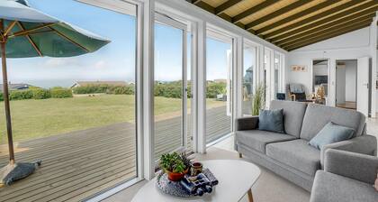 Amazing home in Slagelse with WiFi
