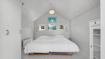 2 bedrooms, free WiFi