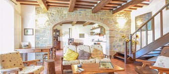 Accogliente casa ad Arcidosso con WiFi