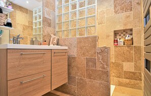 Shower, hair dryer