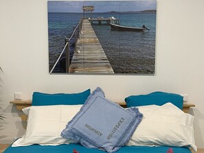 1 bedroom, iron/ironing board, free WiFi, bed sheets - Chic 1 bed apartment, close to beaches, walks & restaurants (Rivière-Salée)