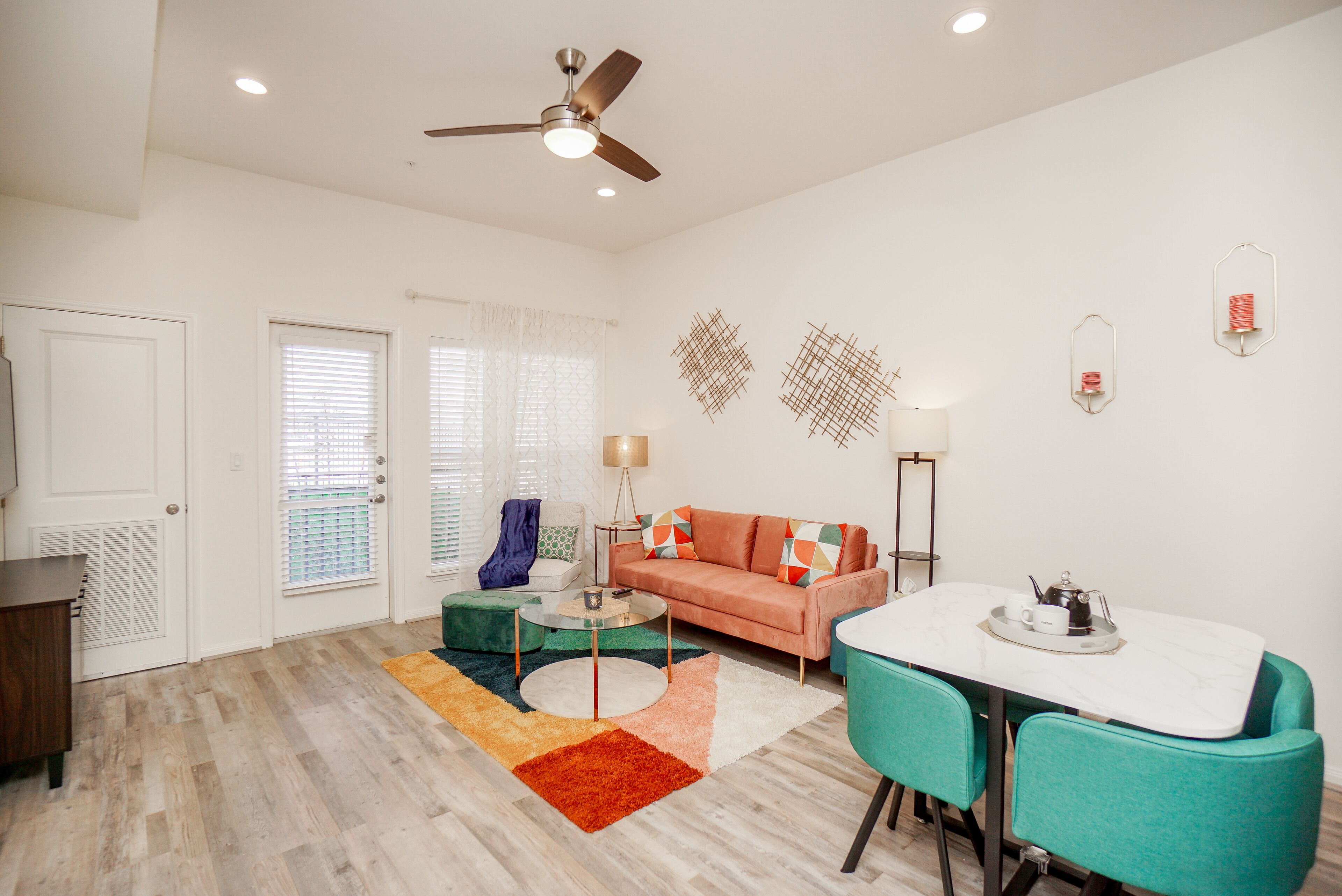 1H |Modern Urban Living in Suburban setting 