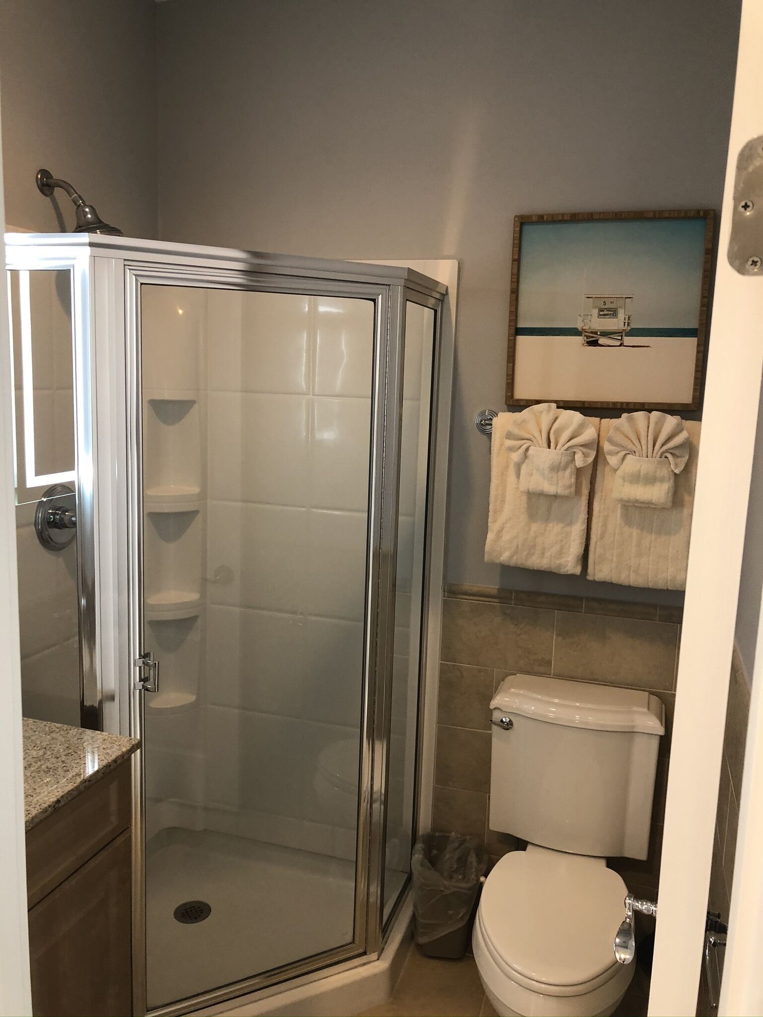 Beautiful Soundfront condominium