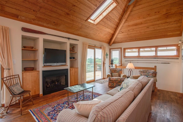 Téléviseur connecté, foyer