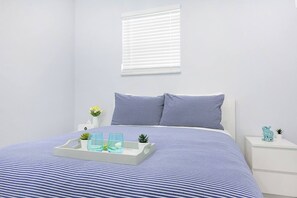 1 bedroom, iron/ironing board, travel cot, free WiFi