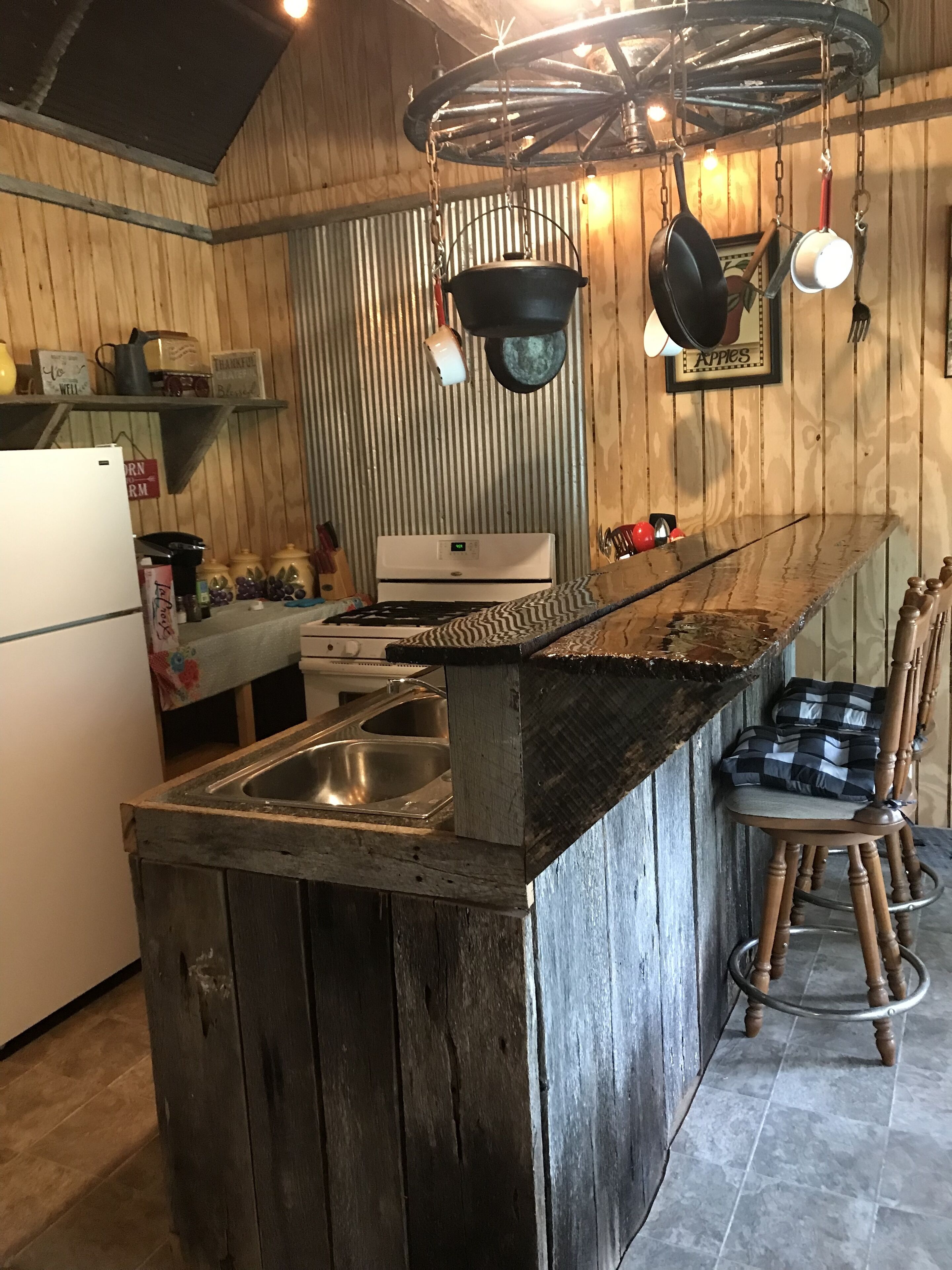 Rustic Log Cabin on private land, with ample gravel roads for horses and ATV’s. 