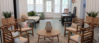 Historic 1851 Farmhouse Retreat