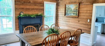 Historic 1851 Farmhouse Retreat
