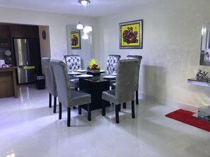 Dining - Luxury Apartment With Beautiful Natural Views (Santiago De Los Caballeros)