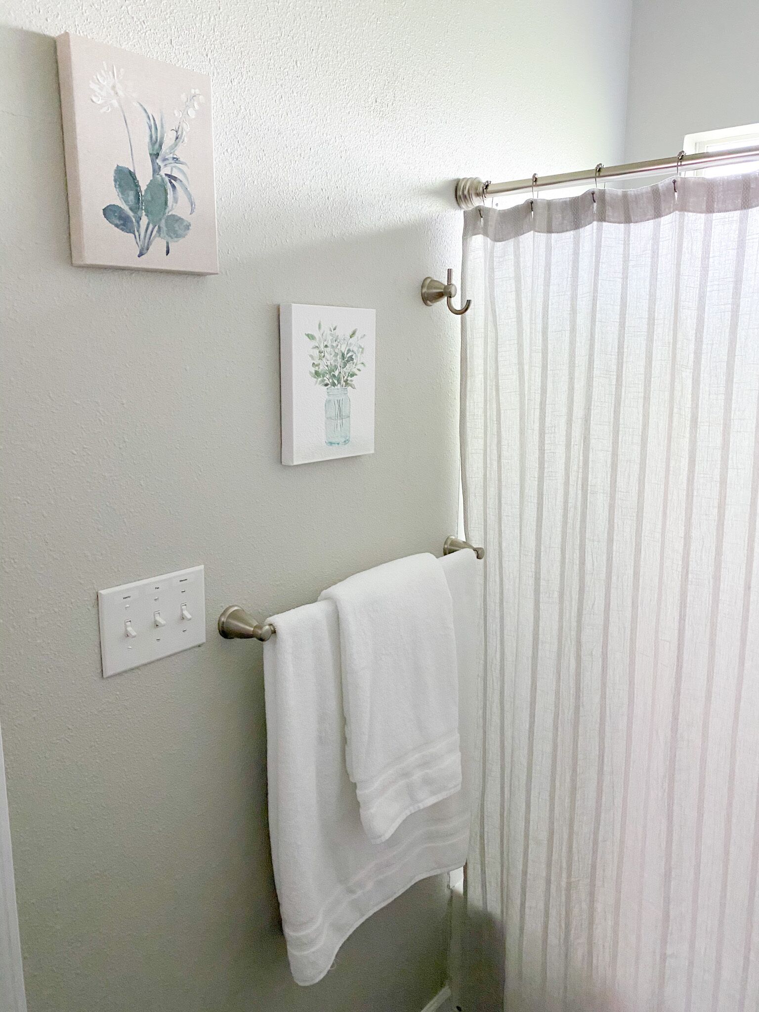 Entire Cozy Home near Downtown San Antonio with Free Parking