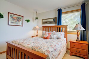 6 bedrooms, desk, travel cot, free WiFi