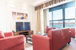 Luxury Twin Room | Living room - Pauraque Soho Hotel (Dar es Salaam)
