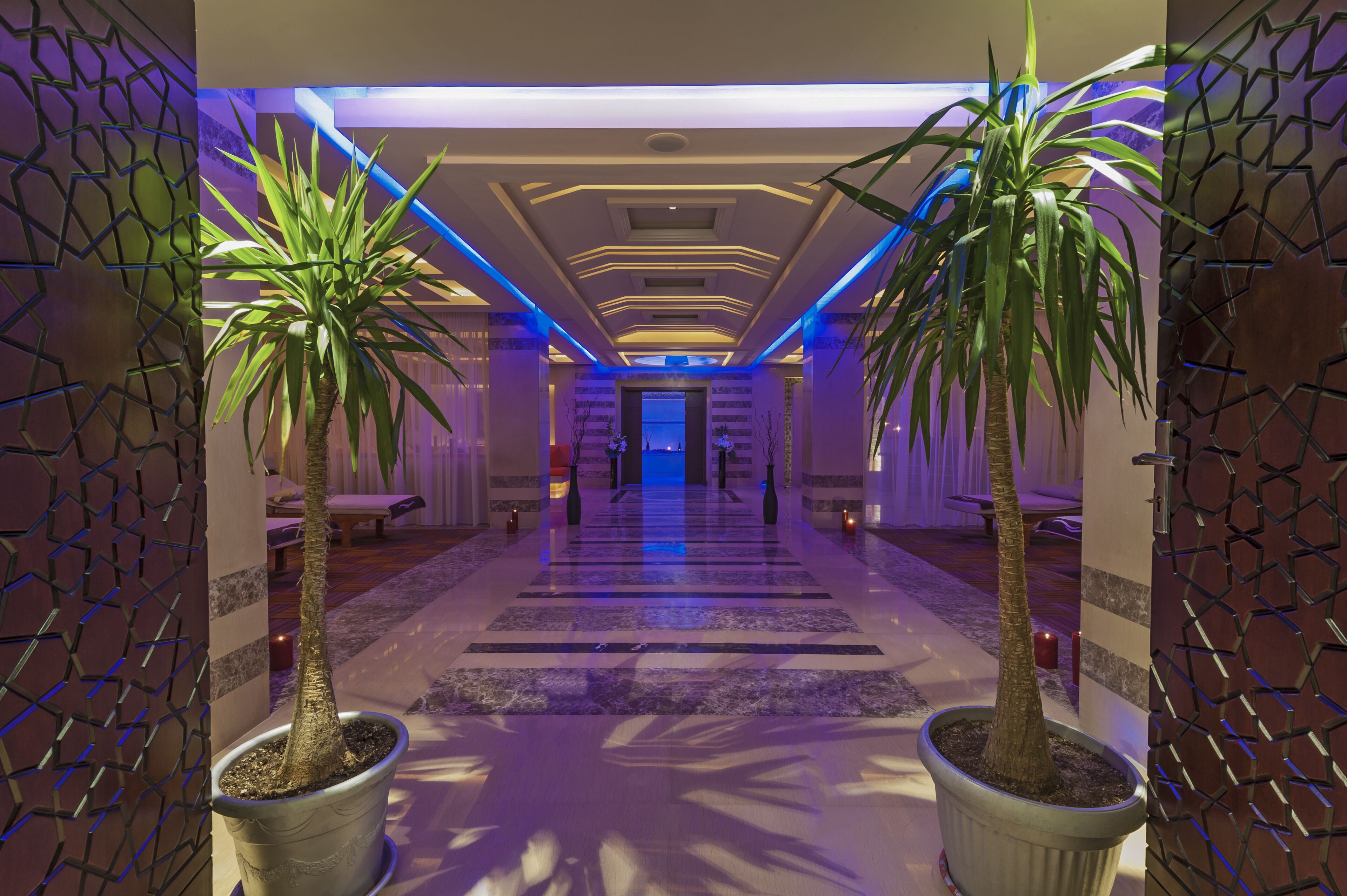 Behandlungsräume für Paare, Sauna, Whirlpool, Dampfbad