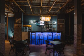 Bar (en el alojamiento)