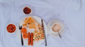 Unclassified image, 3 of 5, button - Abantu Hotel (Dar es Salaam)