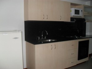 Appartement, 1 chambre, accessible aux personnes à mobilité réduite, vue sur la ville | Intérieur