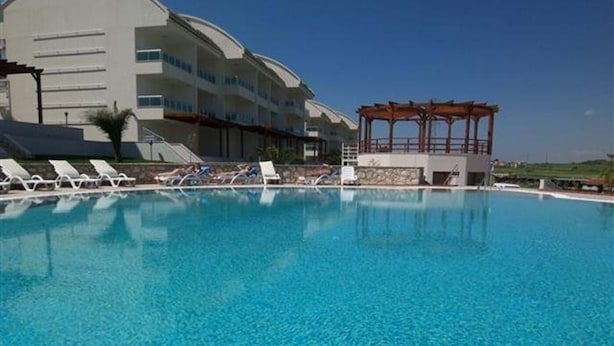 House, 2 Bedrooms, Balcony | Pool