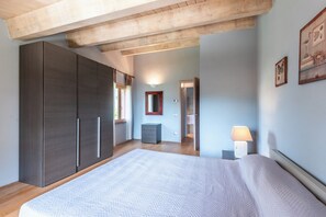 Villa, 2 Schlafzimmer, Raucher, Balkon | 2 Schlafzimmer