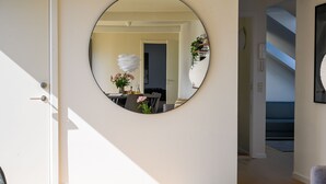 Leilighet, 3 soverom | Oppholdsrom | TV