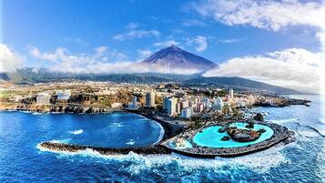 Studio, meerdere slaapkamers, roken, balkon | Exterieur