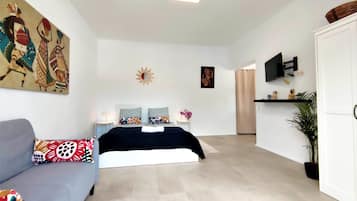 Studiolejlighed - flere soveværelser - ryger - balkon | 1 soveværelse