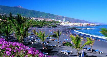 Fantastico 3 Puerto de la Cruz Tenerife, Free Parking, Air Conditioning, Netflix