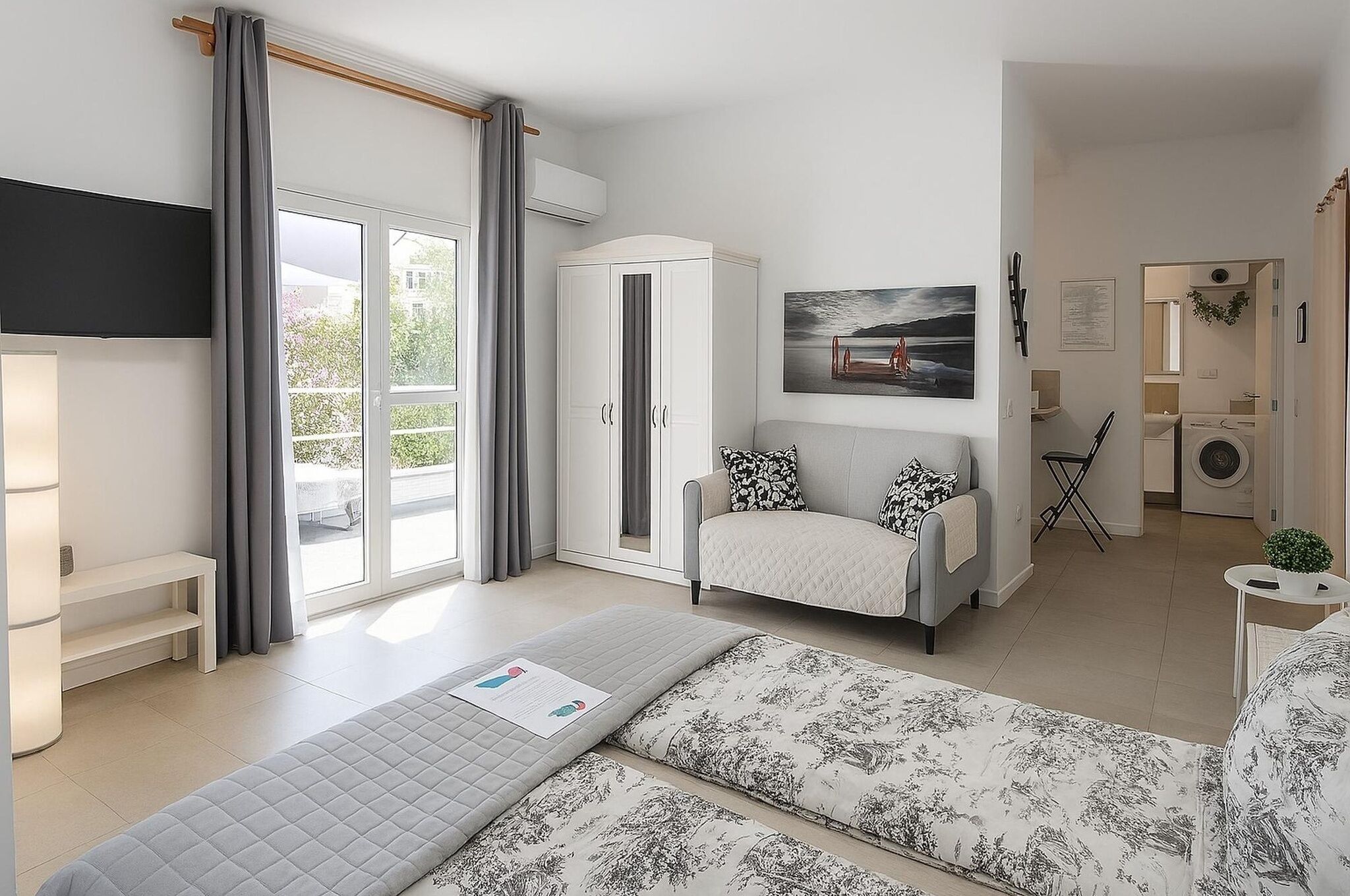 Studio, fumeurs, patio | 1 chambre