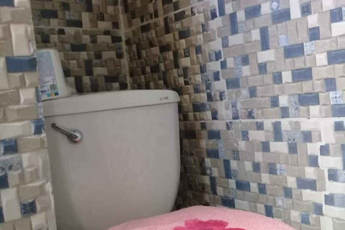 apartment, 1 bedroom, smoking, private pool | bathroom amenities | free toiletries, towels