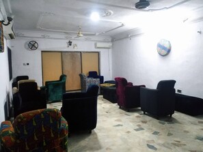 Room, 1 Bedroom, Balcony | Lounge