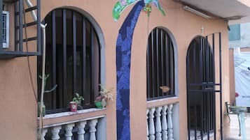 Quarto, 1 quarto, sacada | Fachada da propriedade