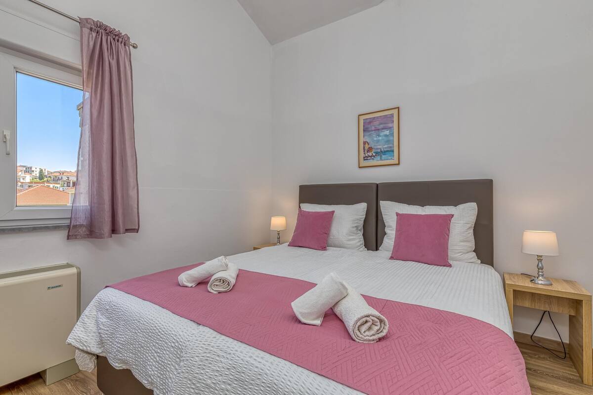 Family Apartment, 1 Bedroom, Mountainside (Apartment Rafaela 220m from the beach) | 2 bedrooms, free WiFi, bed sheets