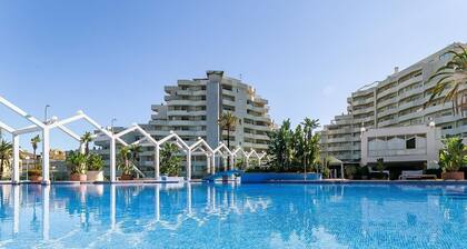 Benalbeach Lux. Jacuzzi, Gran Terraza, 1ª Línea - Ap.909