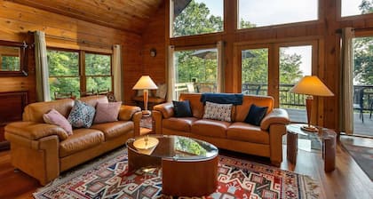 Sunny Streams Cabin - Sunset Views w/ a Hot Tub!