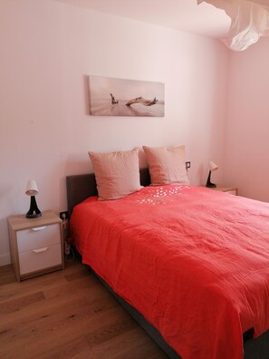 1 Schlafzimmer, Bügeleisen/Bügelbrett, kostenloses WLAN