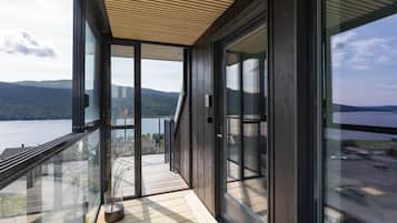 View 1503 | Balcony